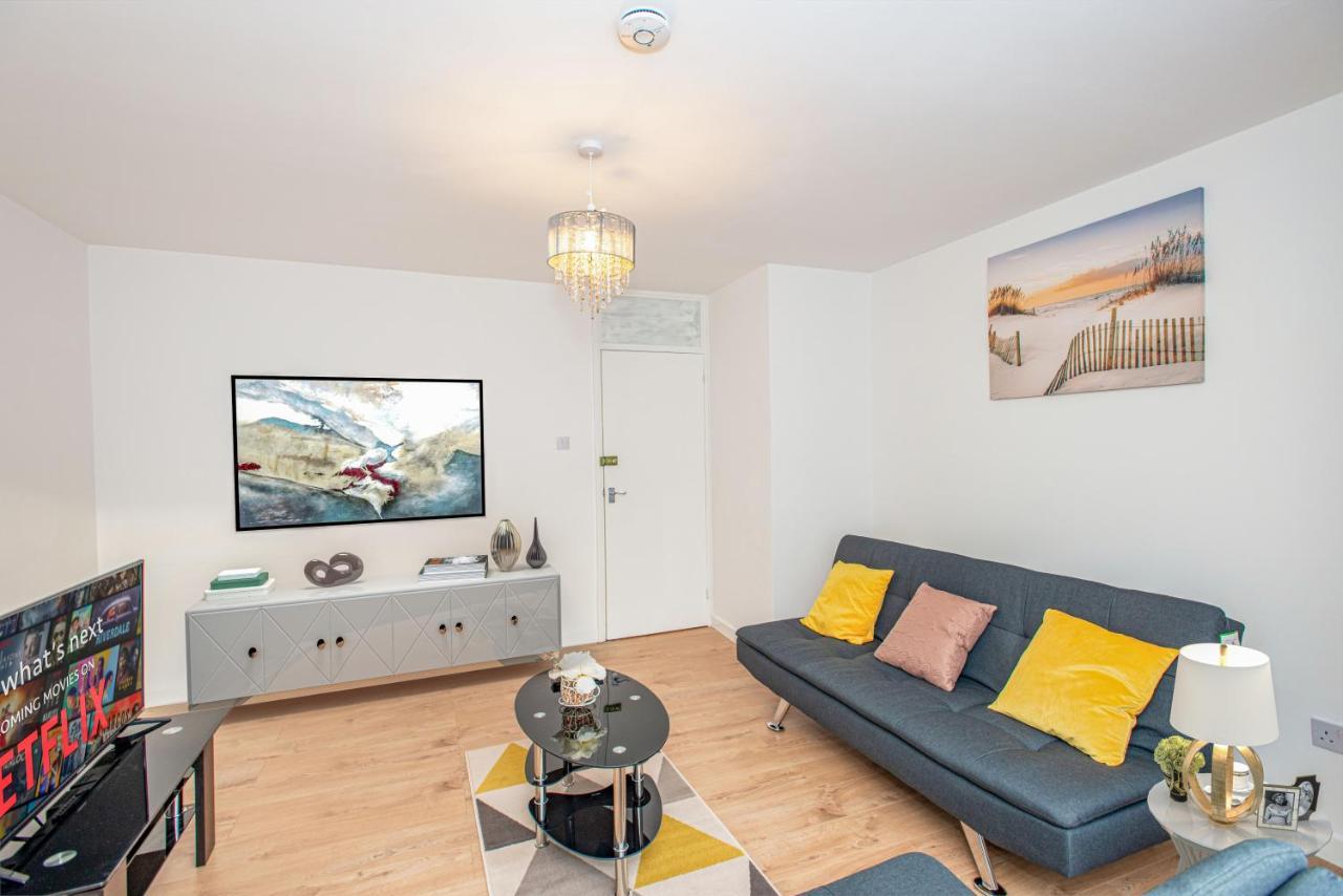 Stunning Four Bedroom House Close To Excel, O2 & Central London With Free Parking Екстер'єр фото